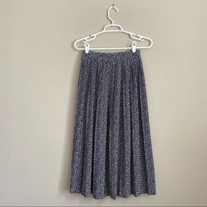 Midi Floral Pleated Skirt - Navy and White